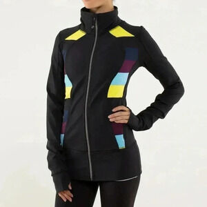 [6]  Lululemon Nice Asana Jacket